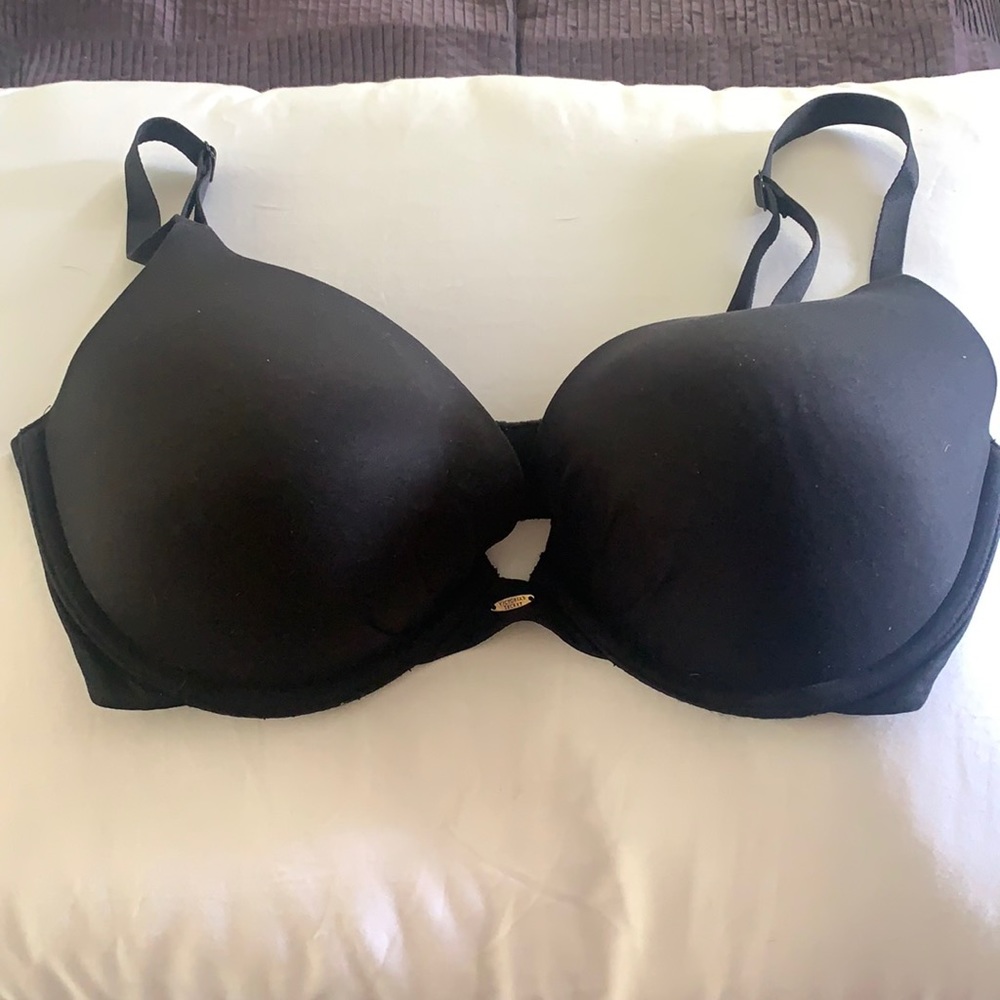 Victoria’s Secret push up bra